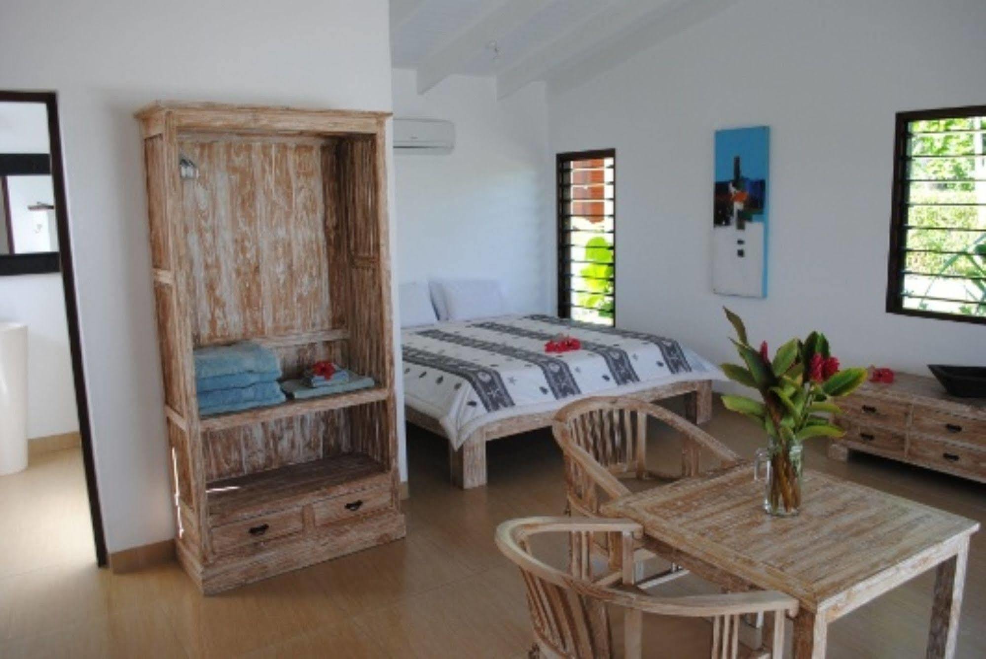 Angelfish Cove Villas Port Vila Kültér fotó